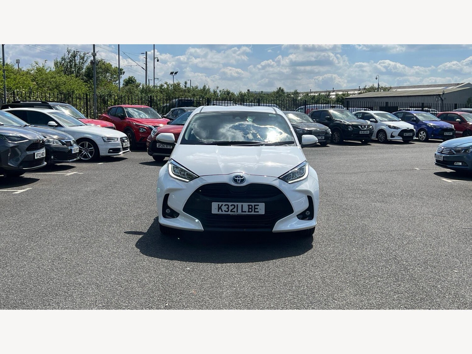Used Toyota Yaris 2023 for sale - 77330917: Photo 17