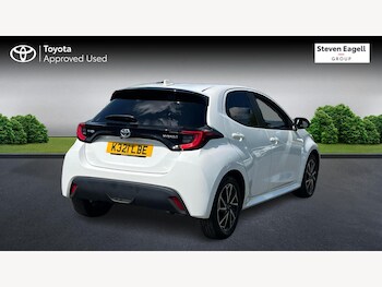 Used Toyota Yaris 2023 for sale - 77330917: Photo