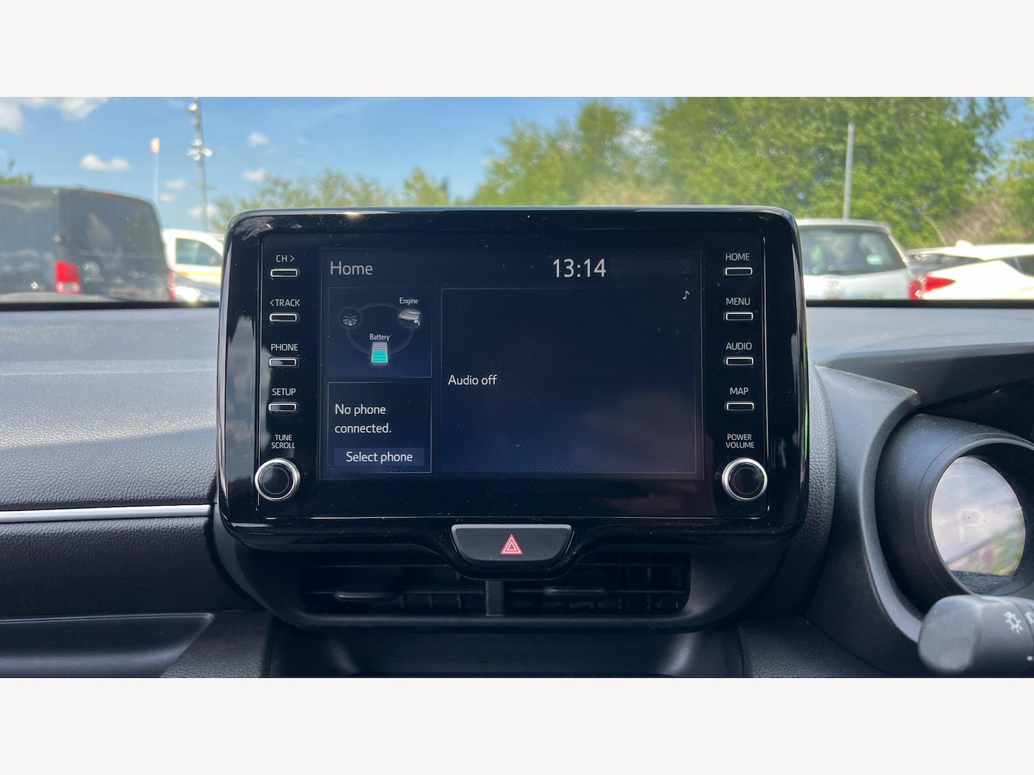 Used Toyota Yaris 2023 for sale - 77330917: Photo 9