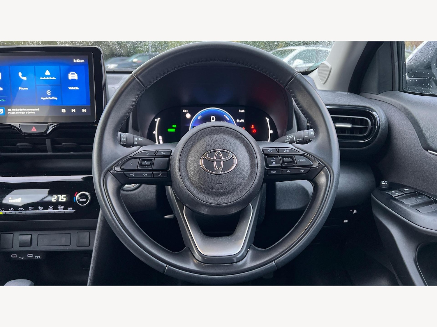 Used Toyota Yaris Cross 2024 for sale - 76377939: Photo 10