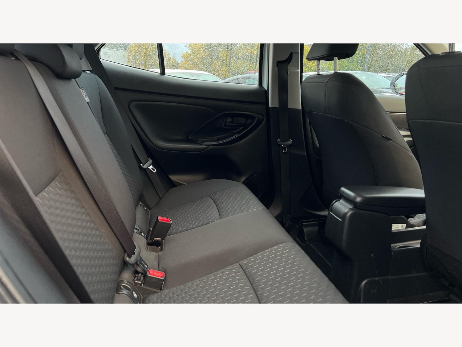 Used Toyota Yaris Cross 2024 for sale - 76377939: Photo 14