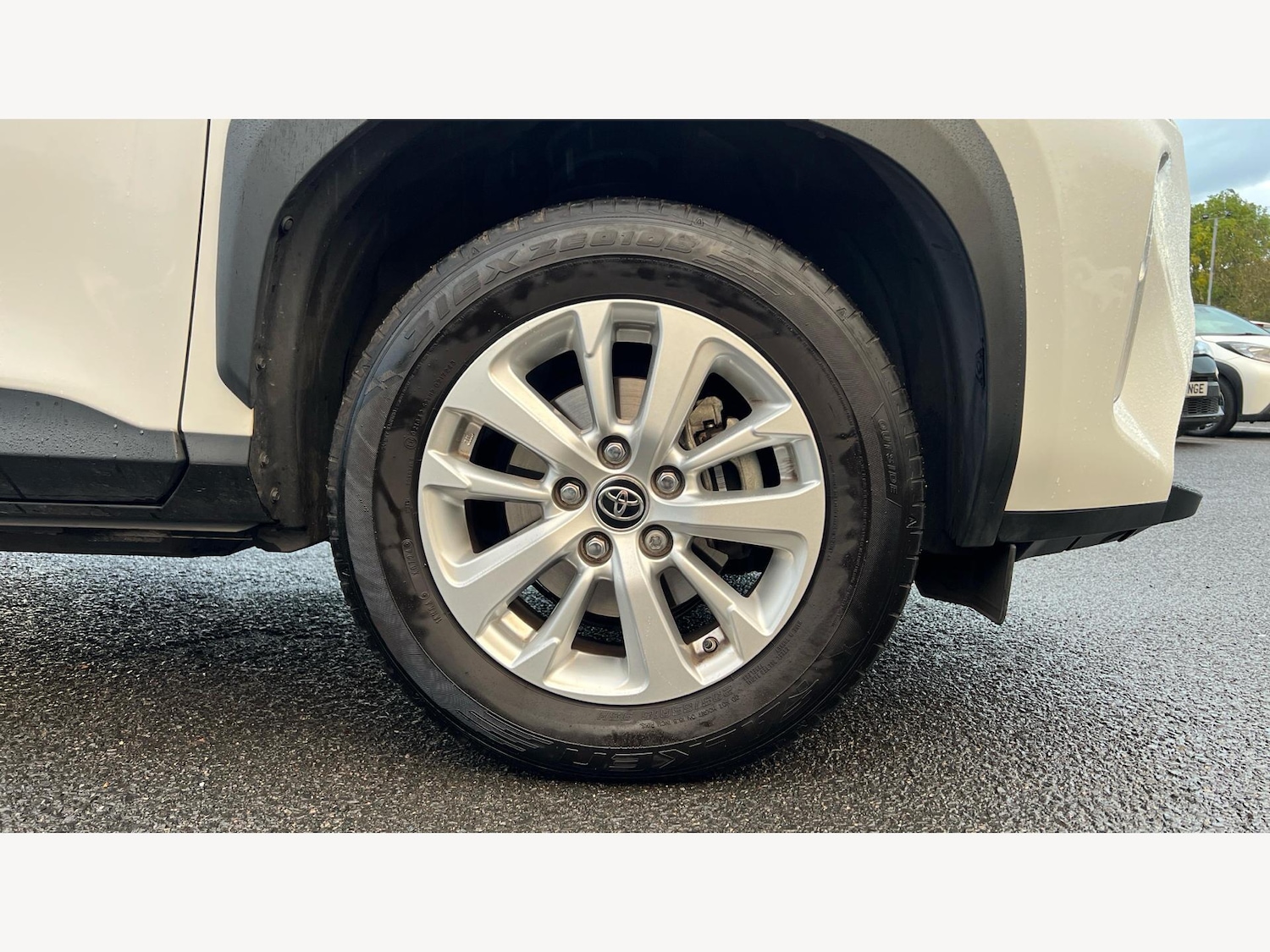 Used Toyota Yaris Cross 2024 for sale - 76377939: Photo 20