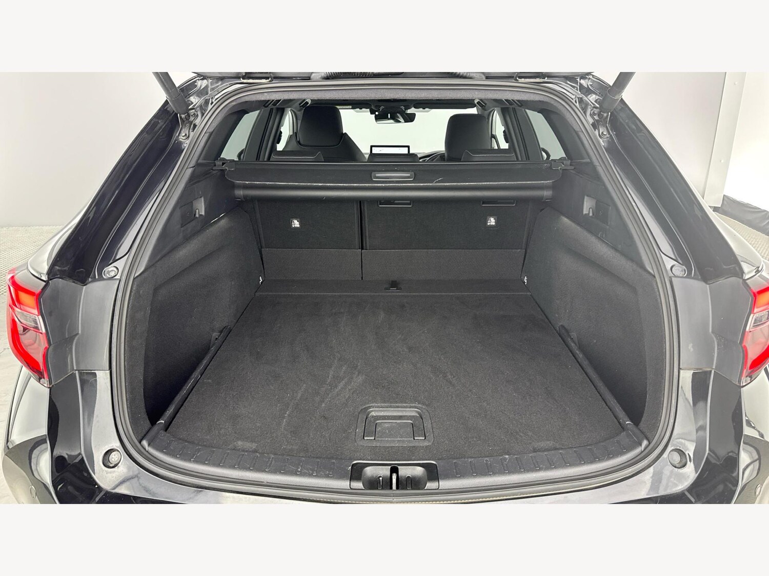 Used Toyota Corolla 2024 for sale - 76549308: Photo 16