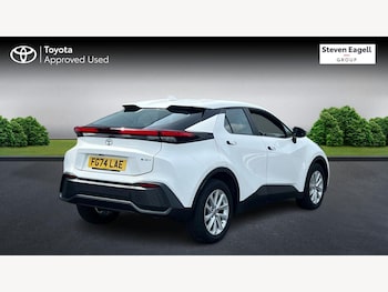 Used Toyota C-HR 2024 for sale - 78676575: Photo