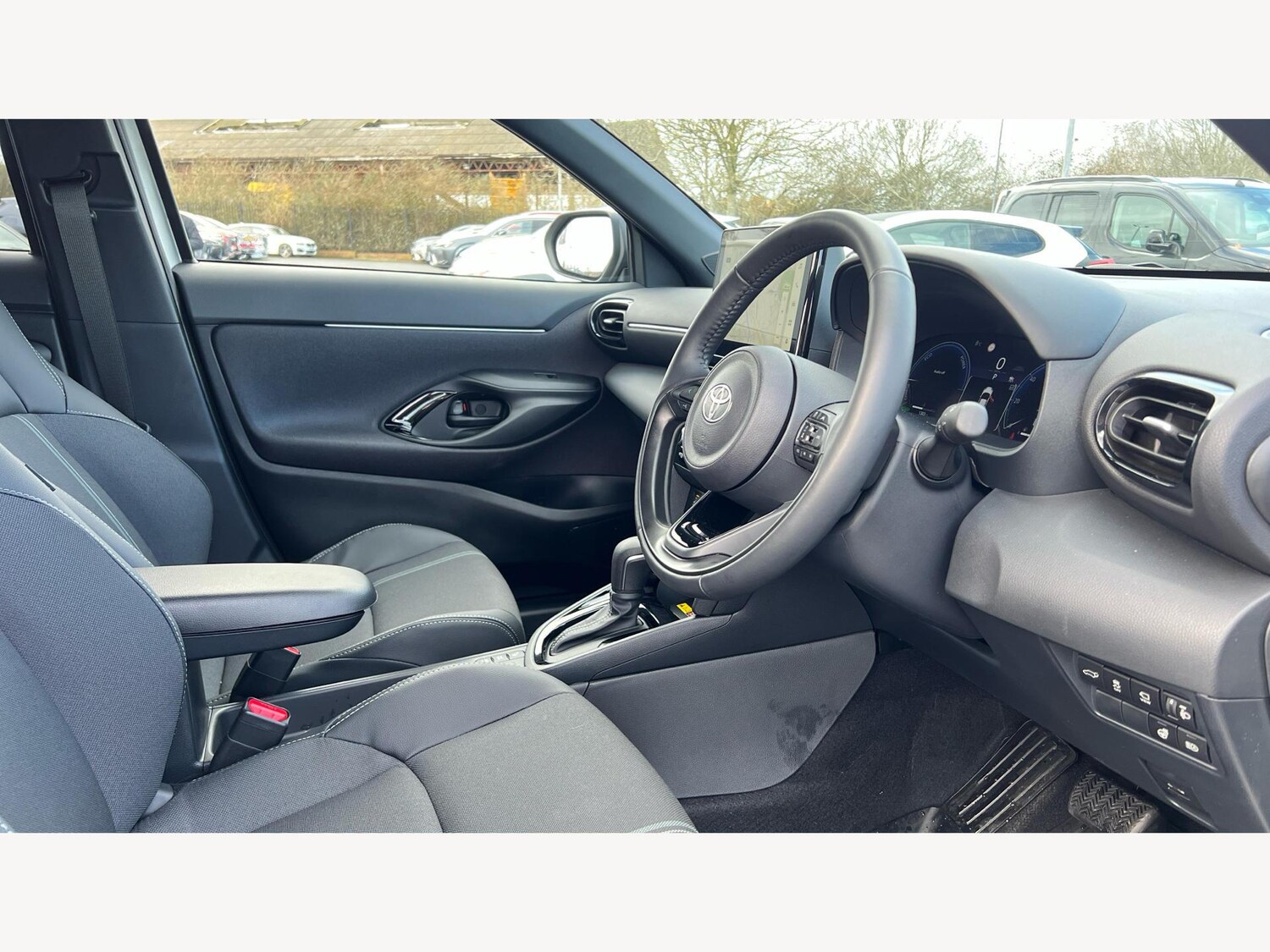 Used Toyota Yaris Cross 2025 for sale - 77574334: Photo 13