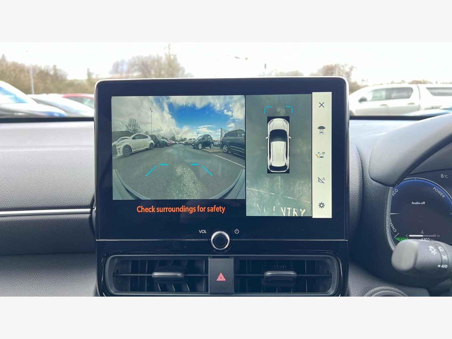 Used Toyota Yaris Cross 2025 for sale - 77574334: Photo 31