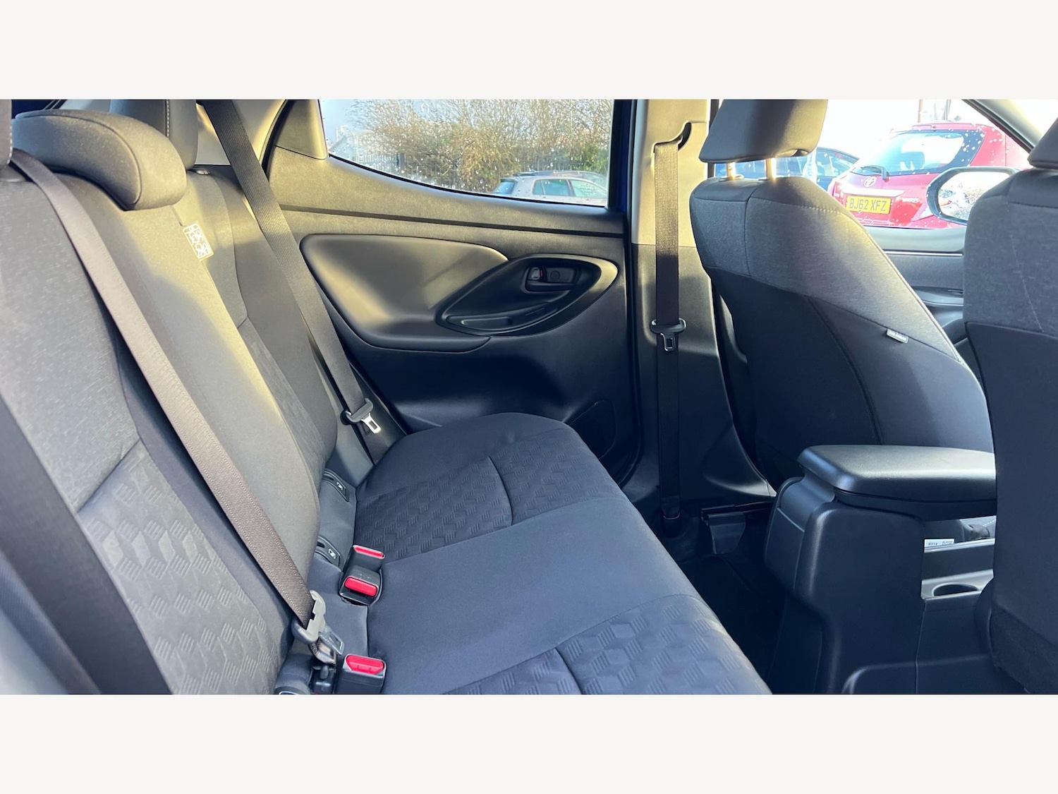 Used Toyota Yaris for sale - 77537688: Photo 14