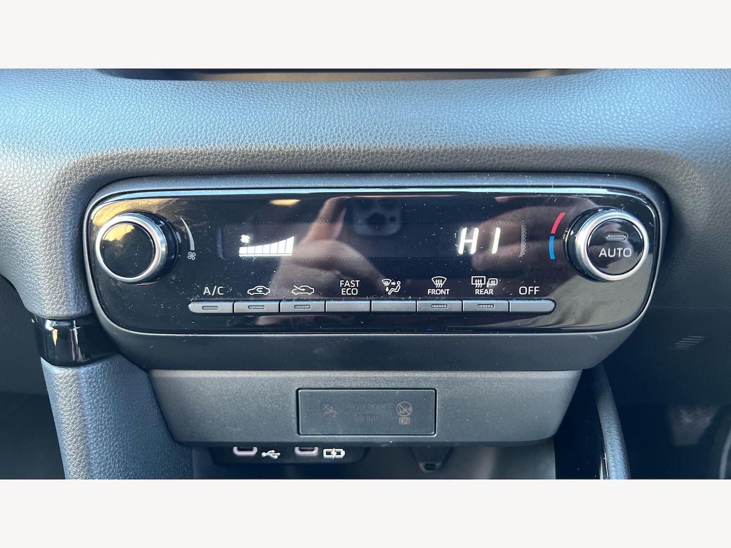 Used Toyota Yaris for sale - 77537688: Photo 27