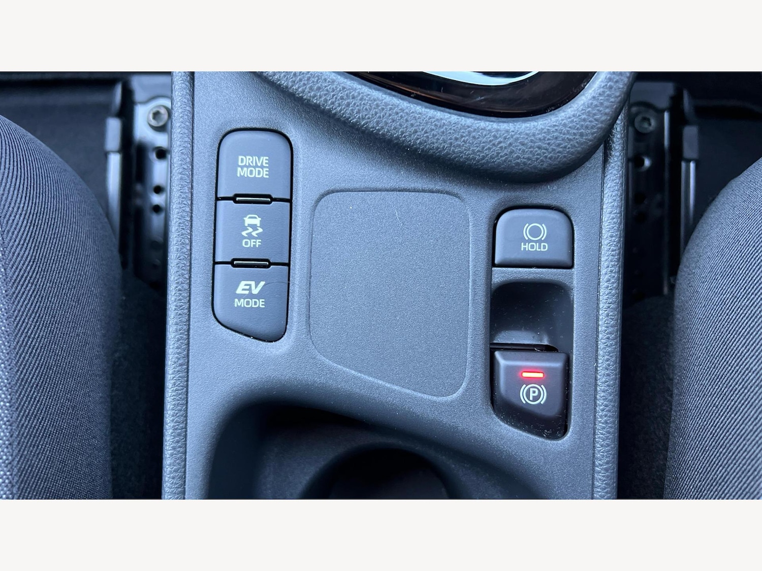 Used Toyota Yaris for sale - 77537688: Photo 31