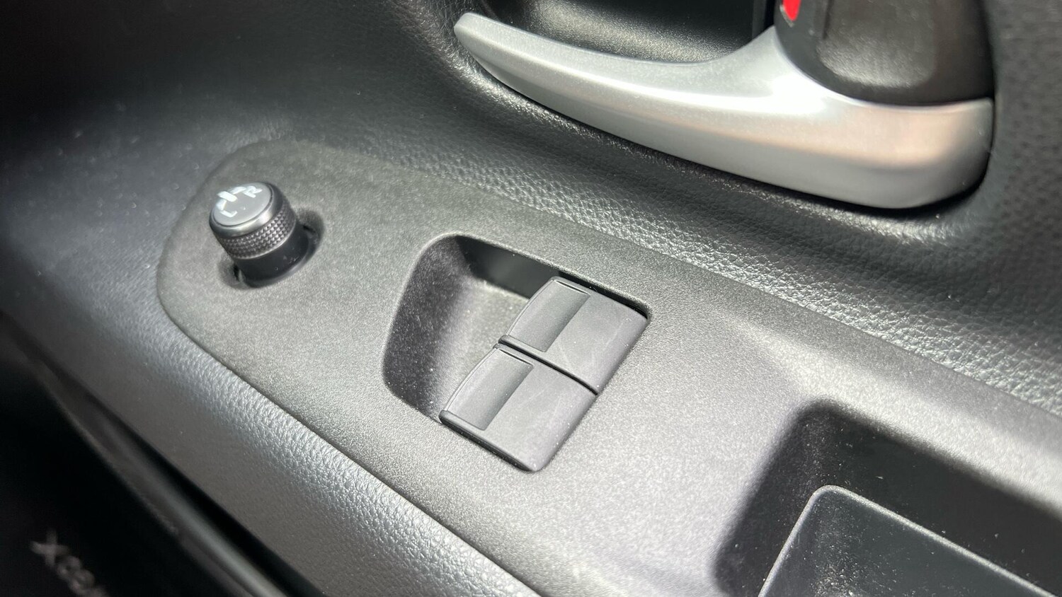 Used Toyota Aygo X 2025 for sale - 77939304: Photo 32