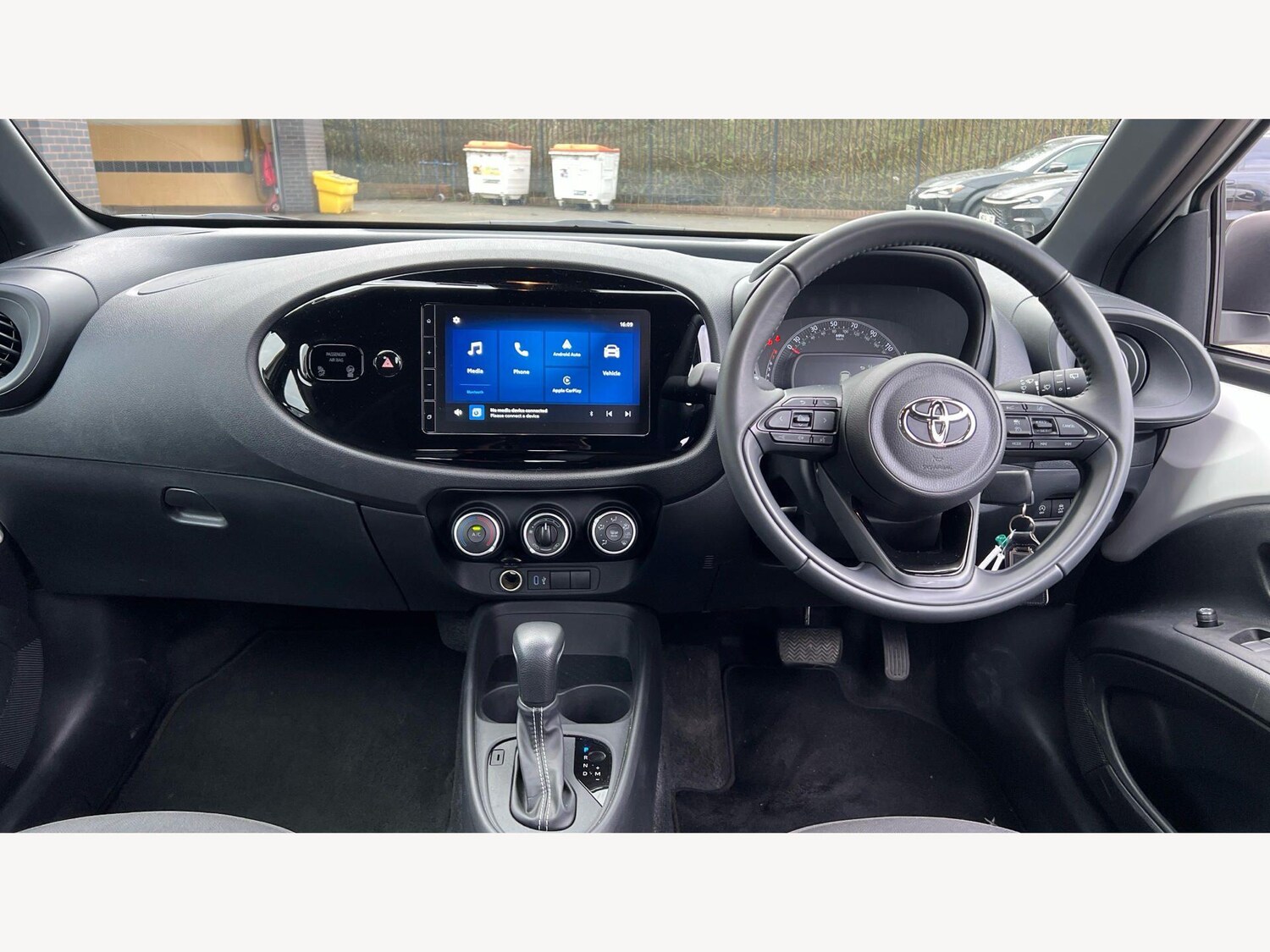 Used Toyota Aygo X 2025 for sale - 77939304: Photo 7