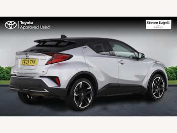 Used Toyota C-HR 2023 for sale - 76619700: Photo