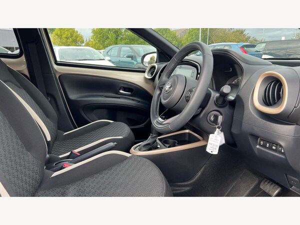 Used Toyota Aygo X 2023 for sale - 76227570: Photo 13