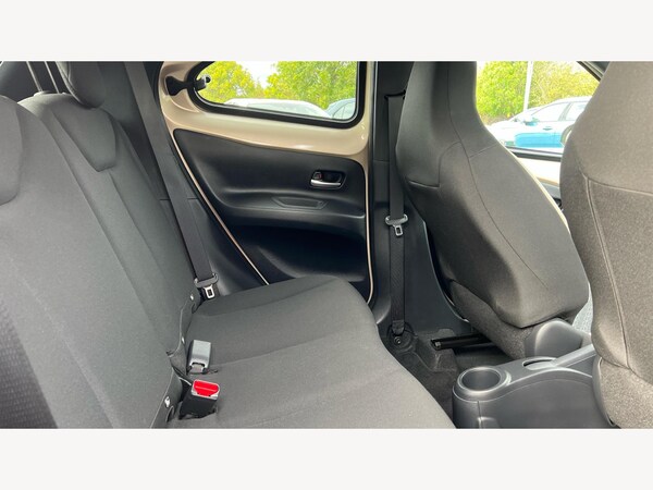 Used Toyota Aygo X 2023 for sale - 76227570: Photo 14