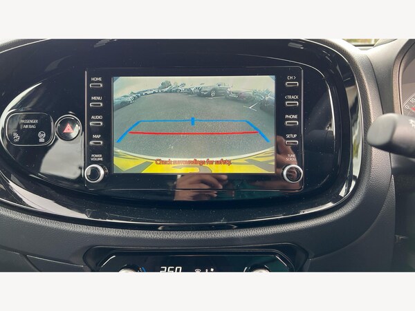 Used Toyota Aygo X 2023 for sale - 76227570: Photo 25