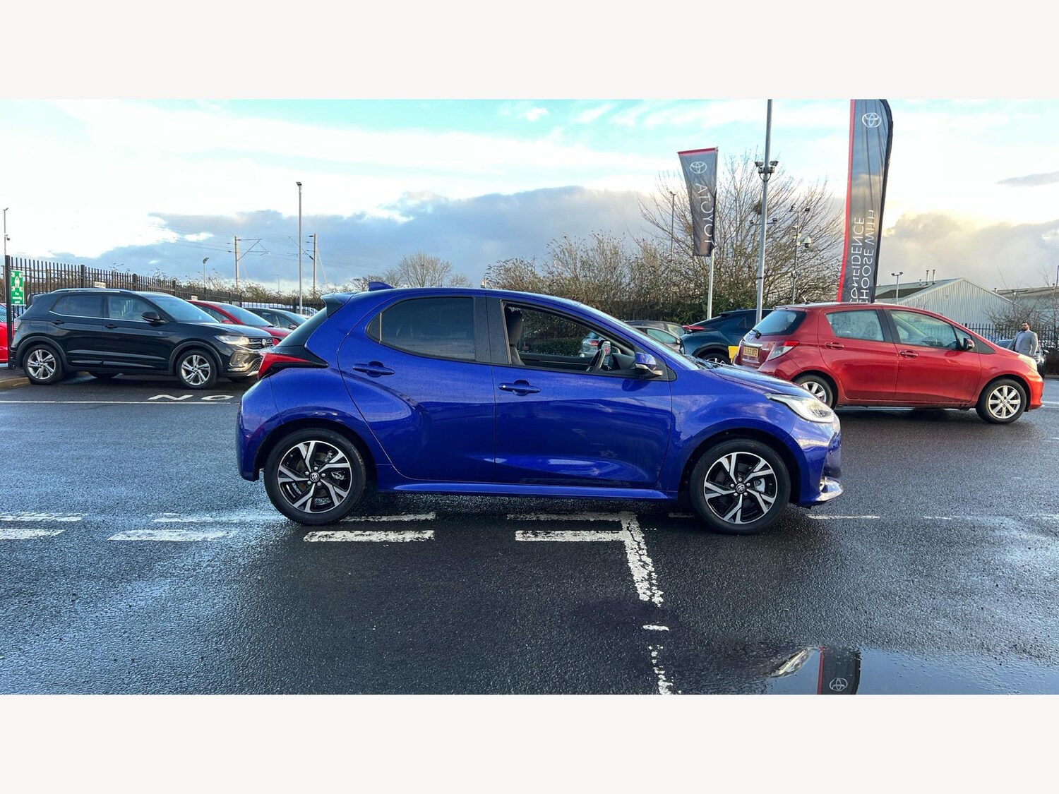 Used Toyota Yaris 2024 for sale - 77612071: Photo 18