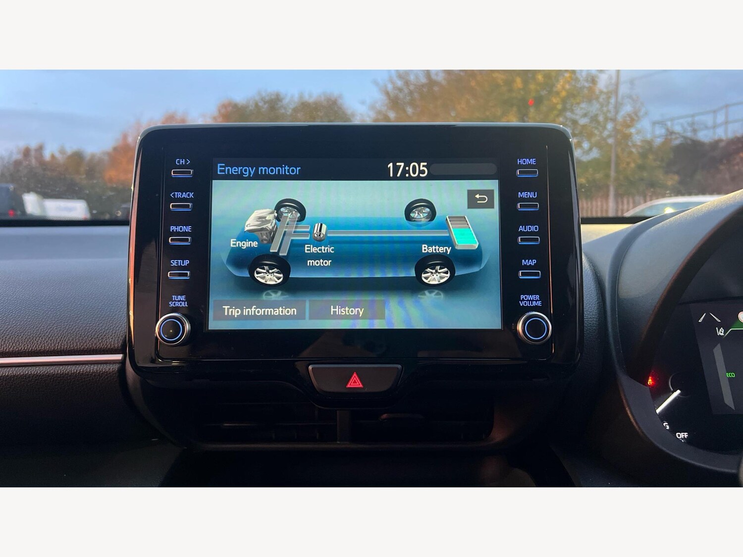 Used Toyota Yaris Cross 2023 for sale - 76912646: Photo 23