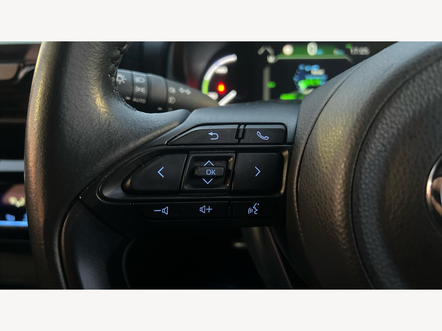 Used Toyota Yaris Cross 2023 for sale - 76912646: Photo 27