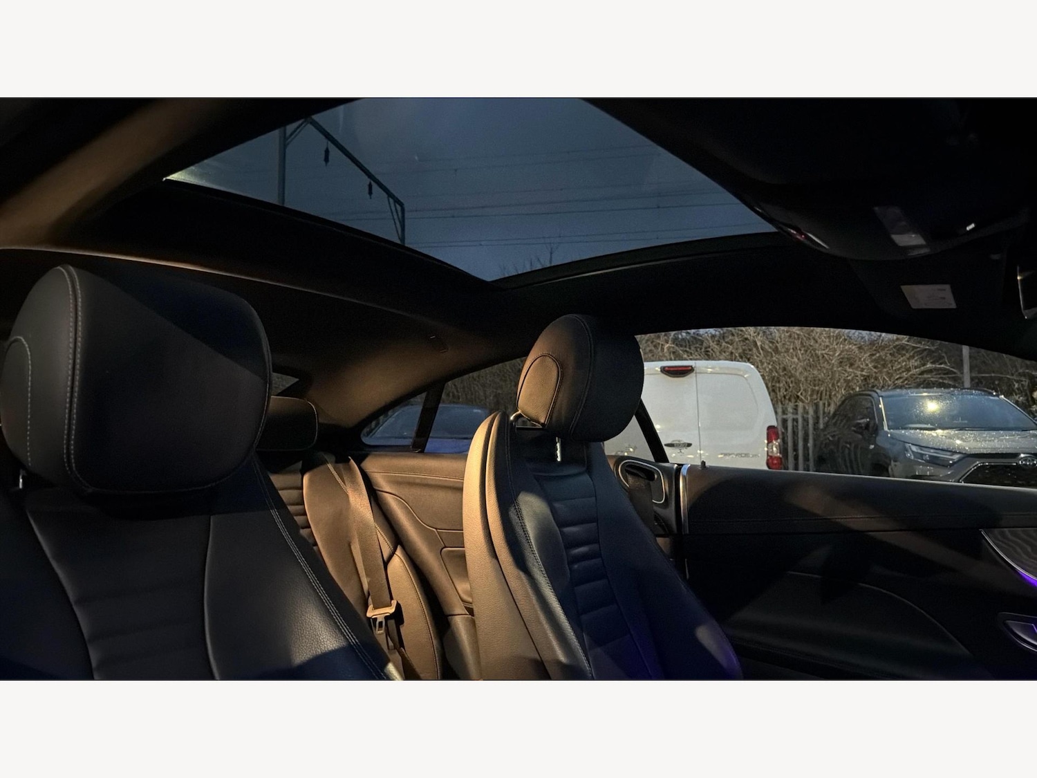 Used Mercedes-Benz E Class 2022 for sale - 76989652: Photo 30