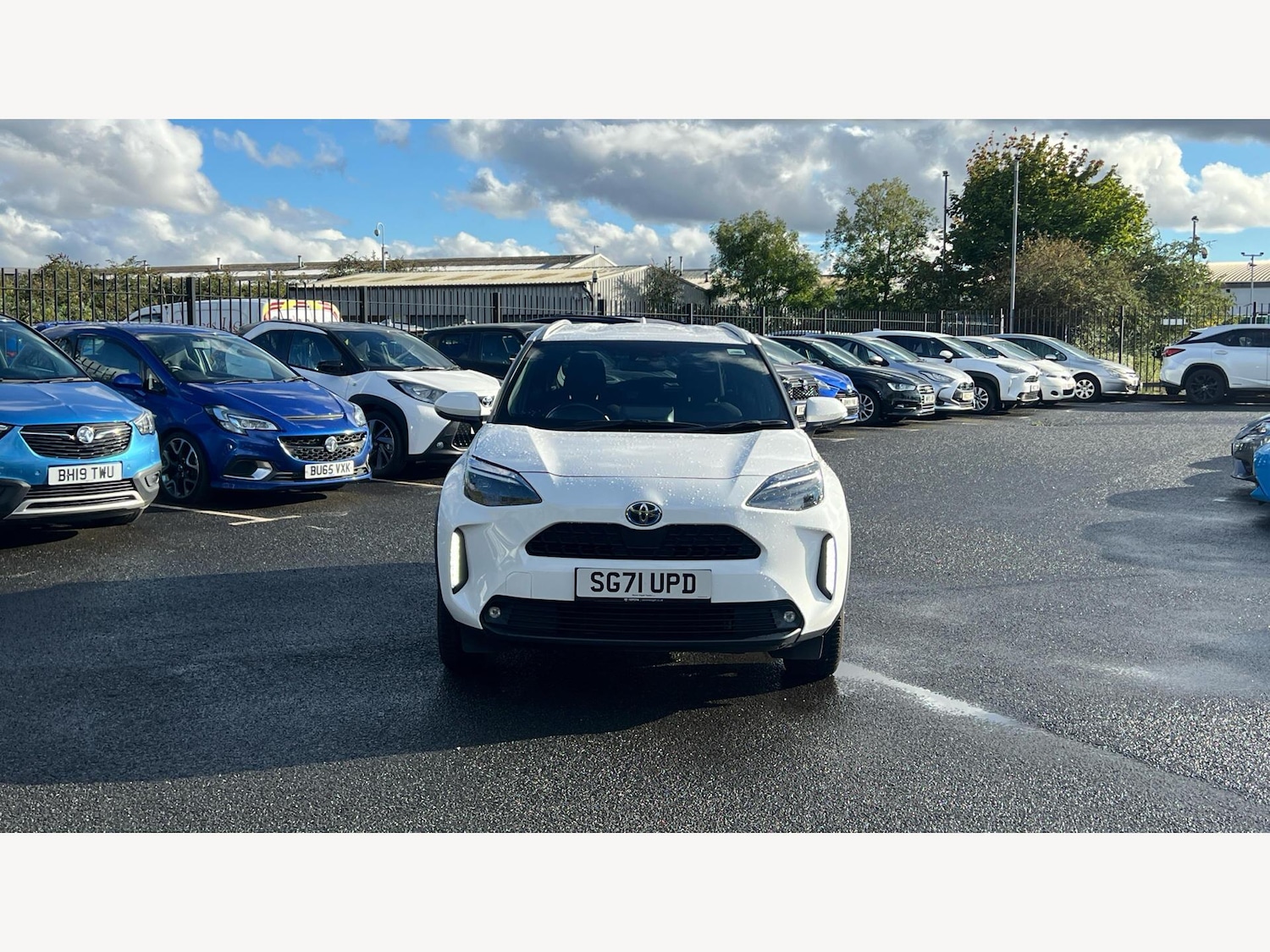 Used Toyota Yaris Cross 2021 for sale - 76270283: Photo 17