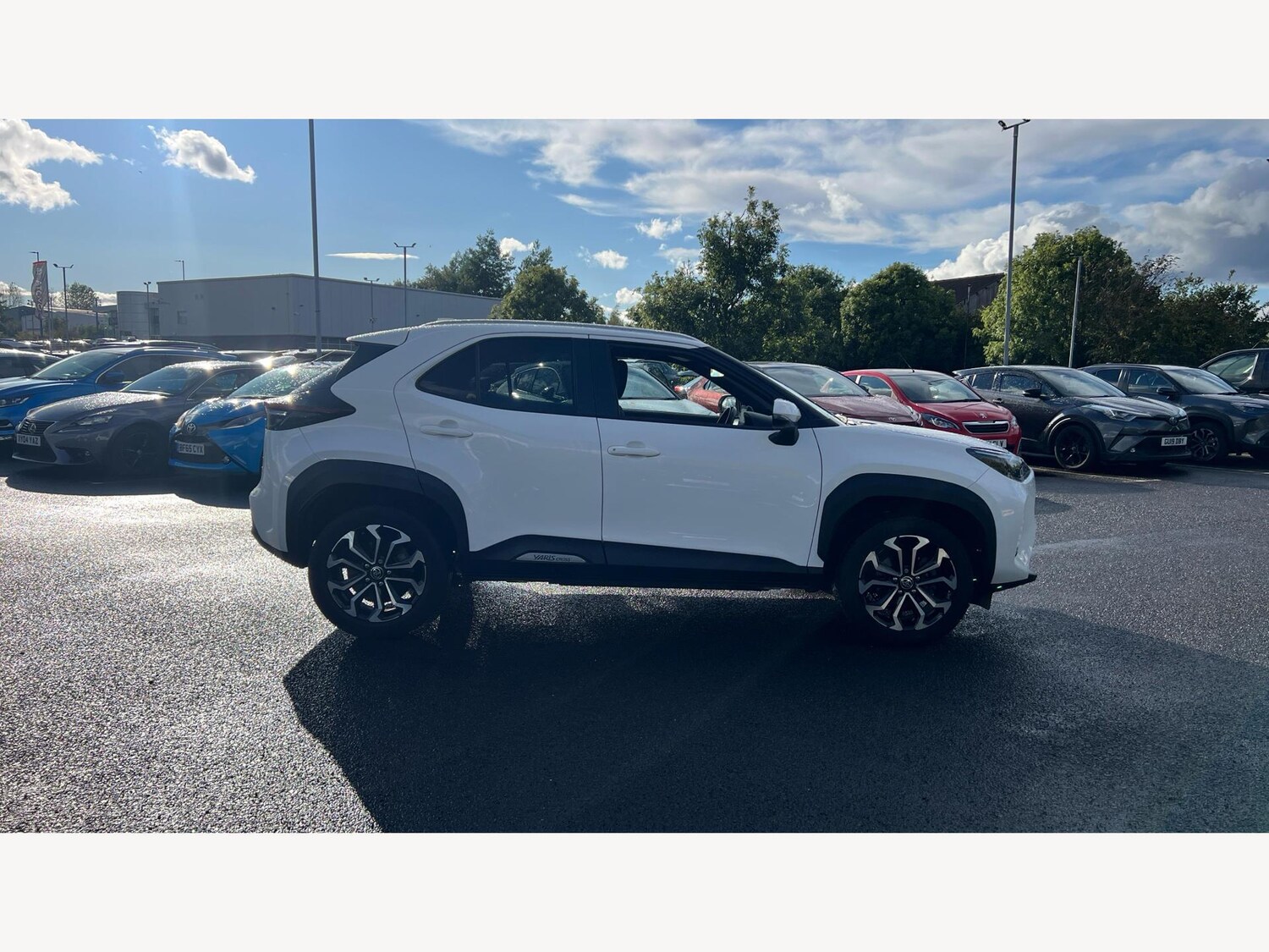 Used Toyota Yaris Cross 2021 for sale - 76270283: Photo 18