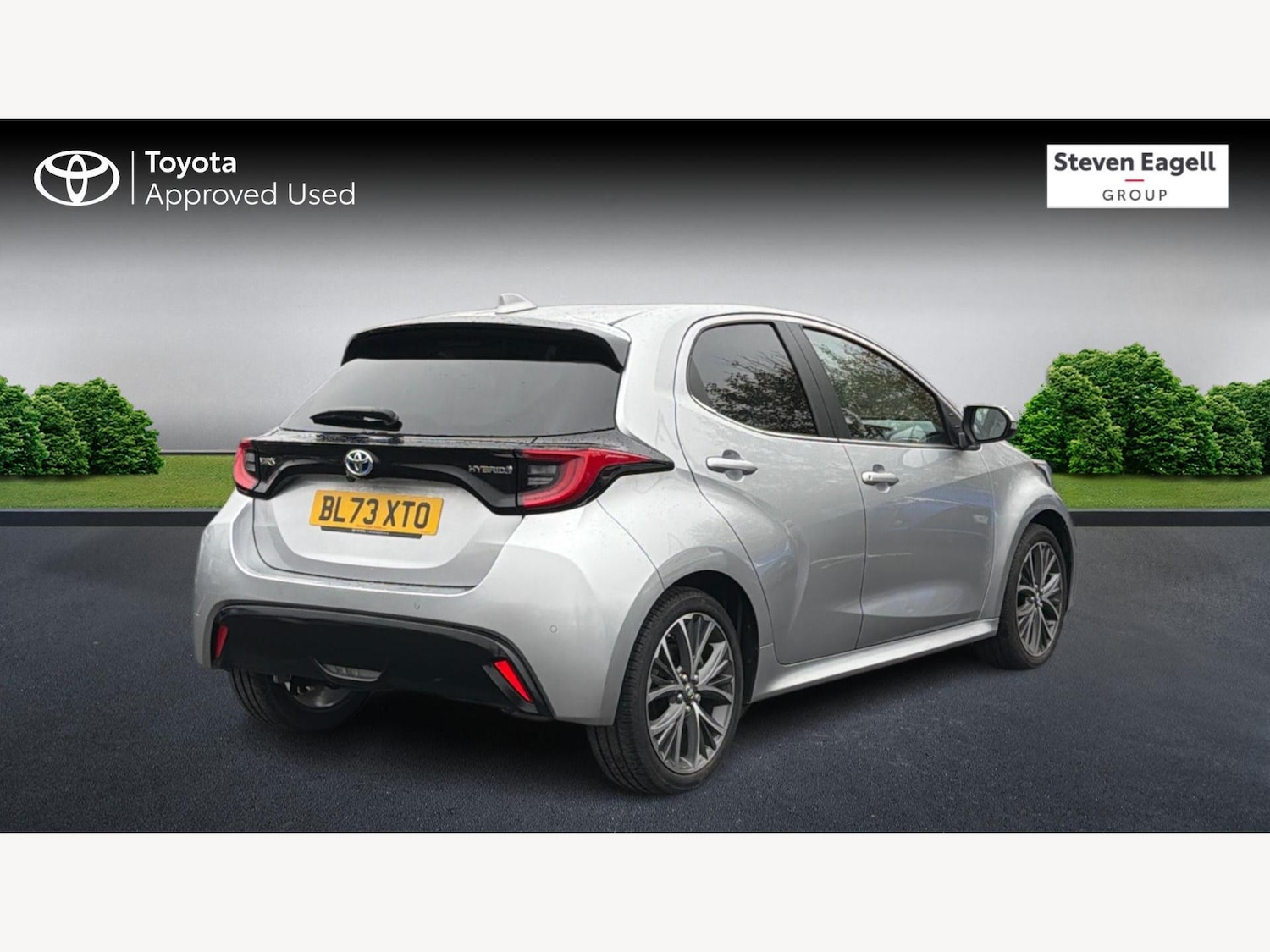 Used Toyota Yaris 2023 for sale - 77017142: Photo 2