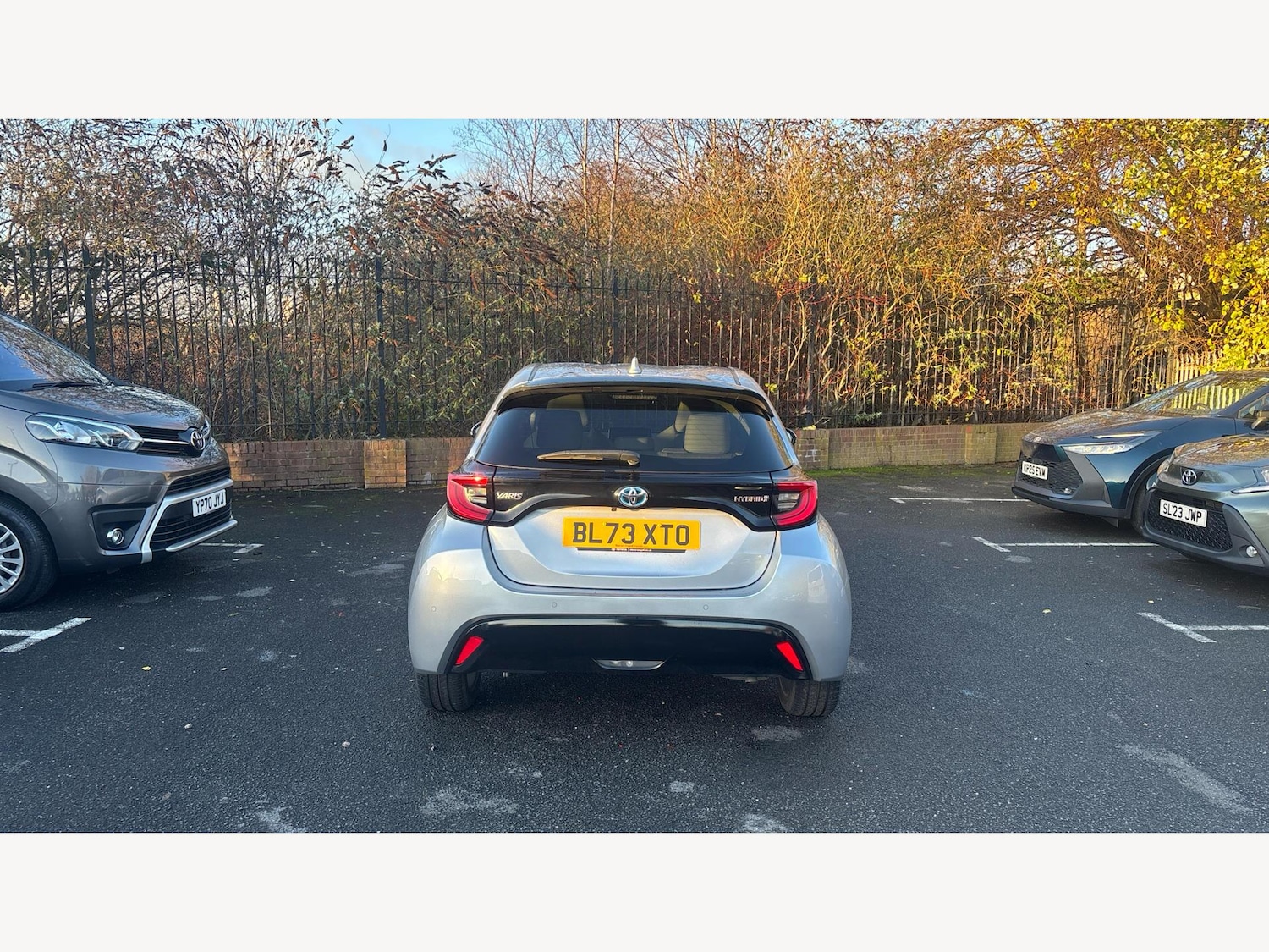 Used Toyota Yaris 2023 for sale - 77017142: Photo 21