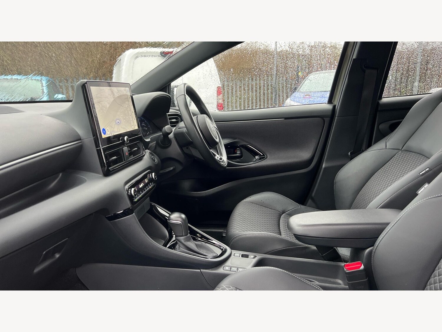 Used Toyota Yaris for sale - 77290658: Photo 12