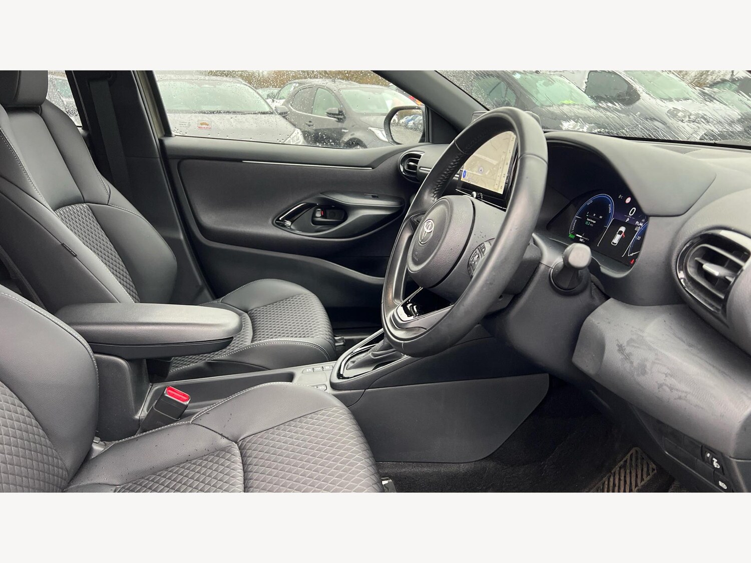 Used Toyota Yaris for sale - 77290658: Photo 13