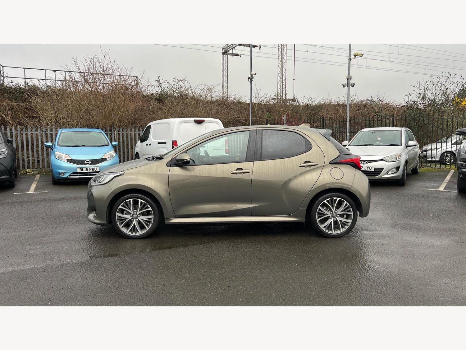 Used Toyota Yaris for sale - 77290658: Photo 19