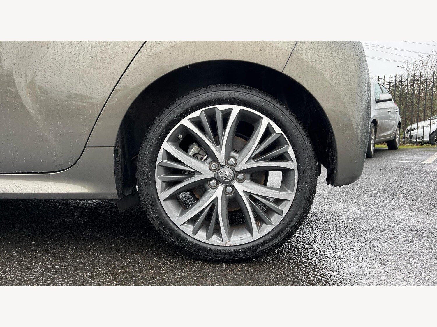 Used Toyota Yaris for sale - 77290658: Photo 29