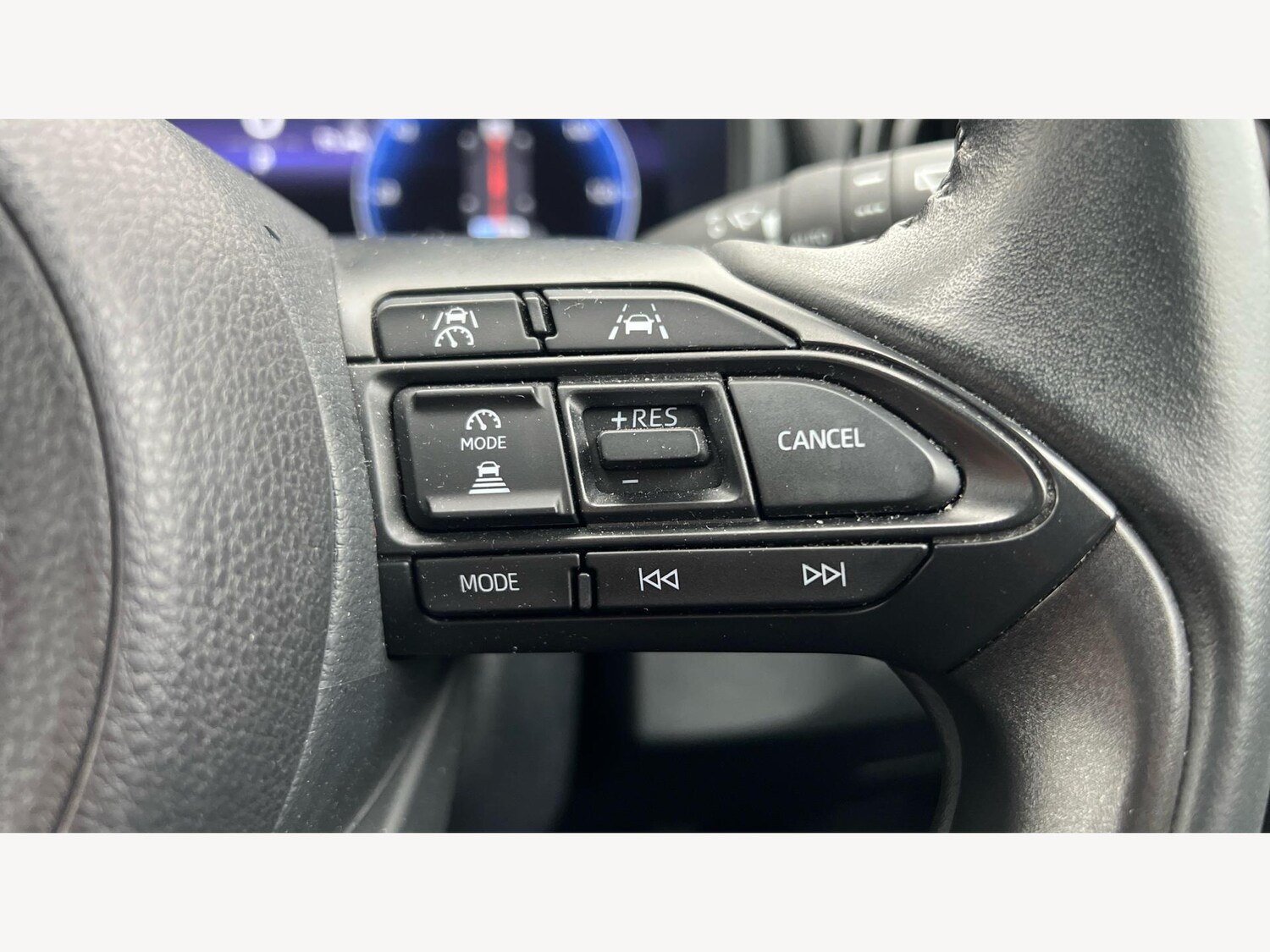 Used Toyota Yaris for sale - 77290658: Photo 31