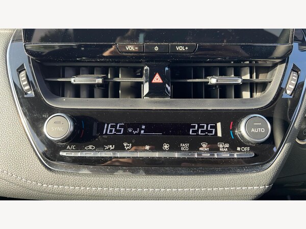 Used Toyota Corolla 2024 for sale - 76175177: Photo 24