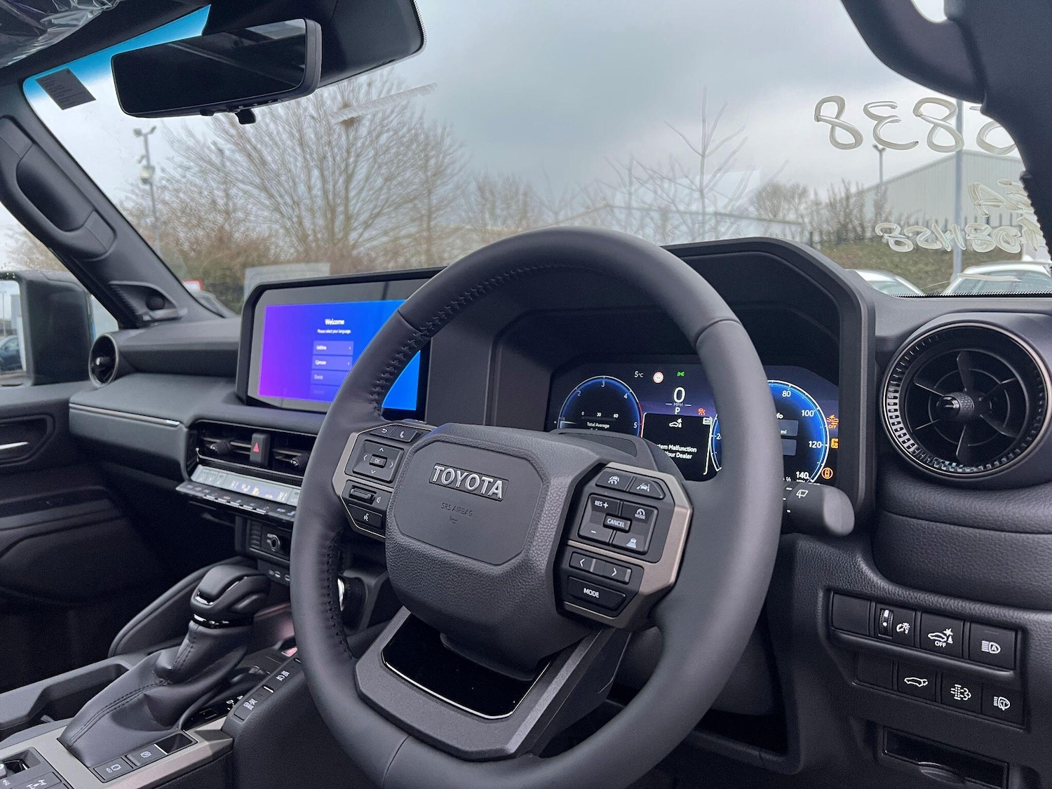 Used Toyota Land Cruiser for sale - 77704708: Photo 5