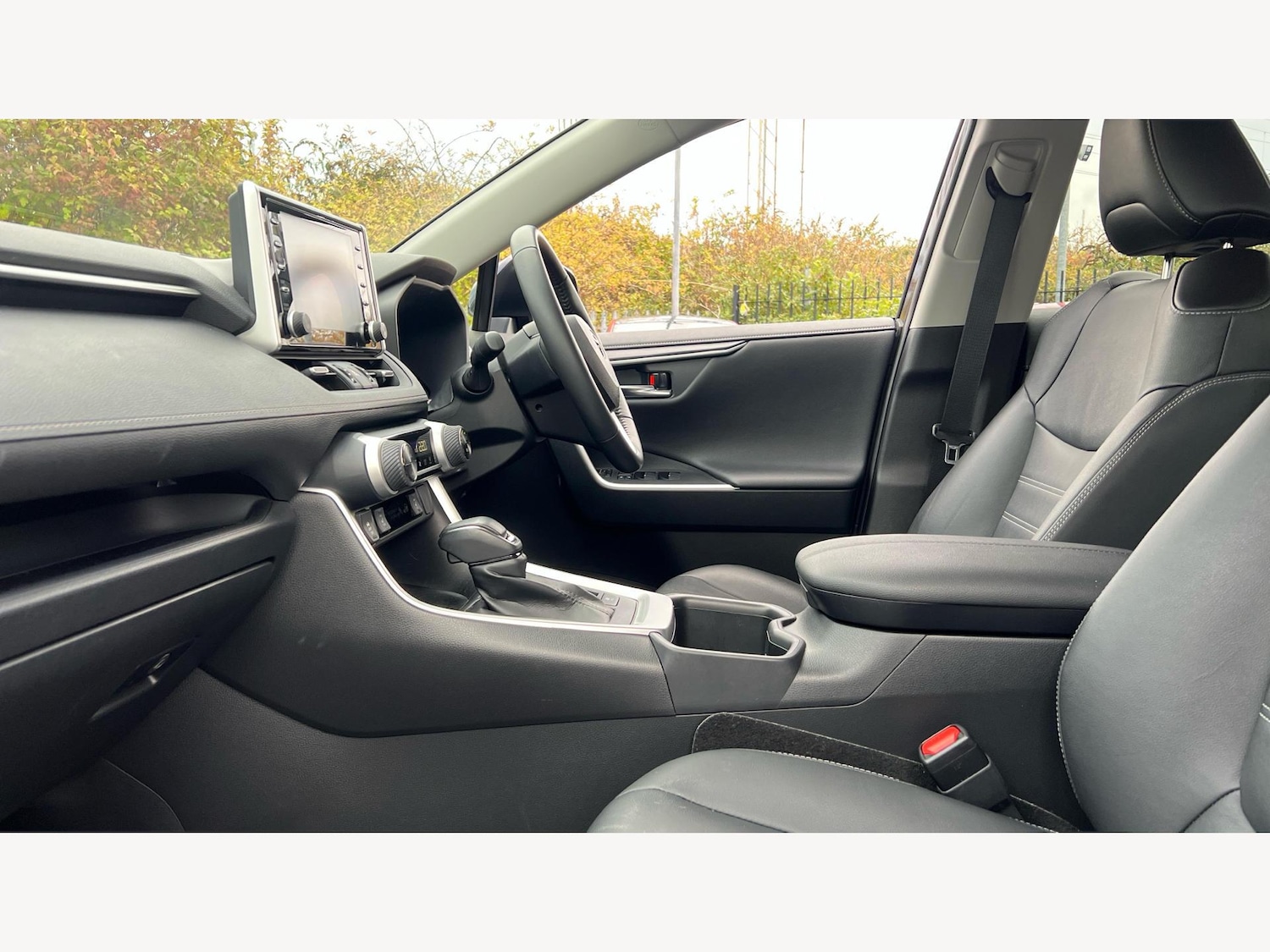 Used Toyota RAV4 2022 for sale - 76152013: Photo 12