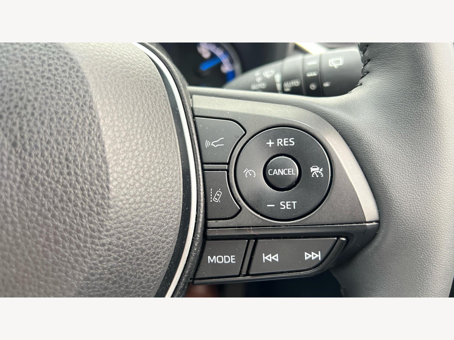 Used Toyota RAV4 2022 for sale - 76152013: Photo 28