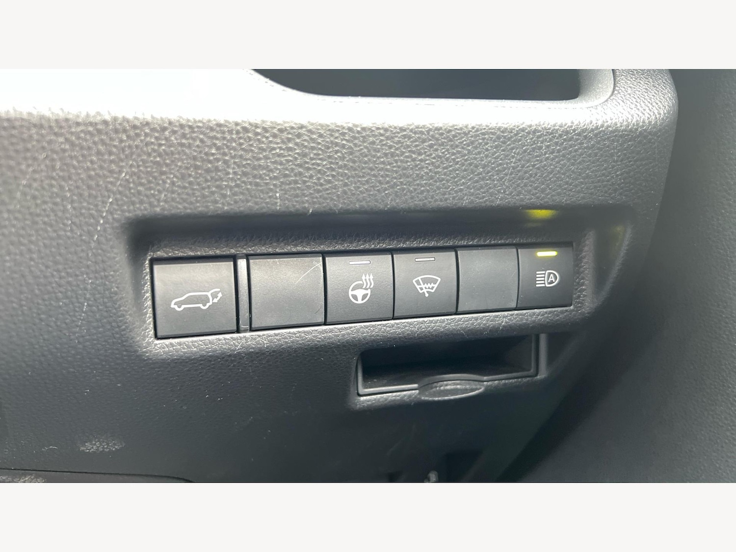 Used Toyota RAV4 2022 for sale - 76152013: Photo 29