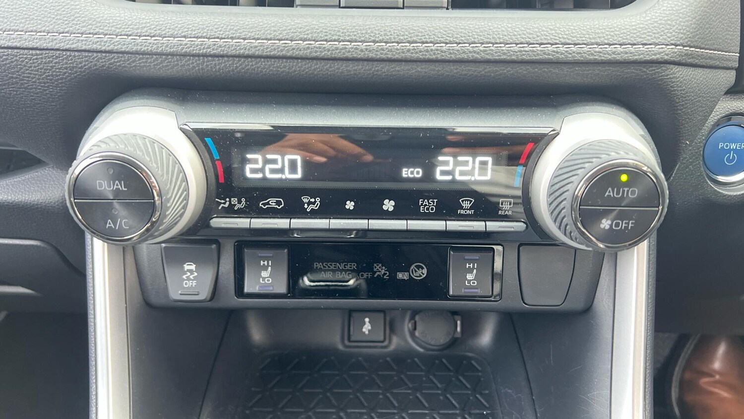 Used Toyota RAV4 2022 for sale - 76152013: Photo 33