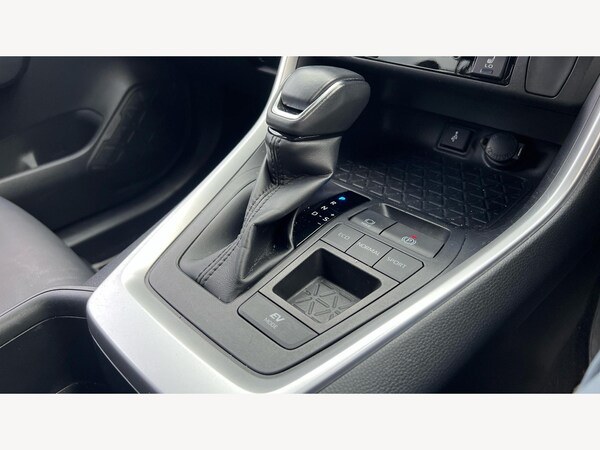 Used Toyota RAV4 2022 for sale - 76152013: Photo 34