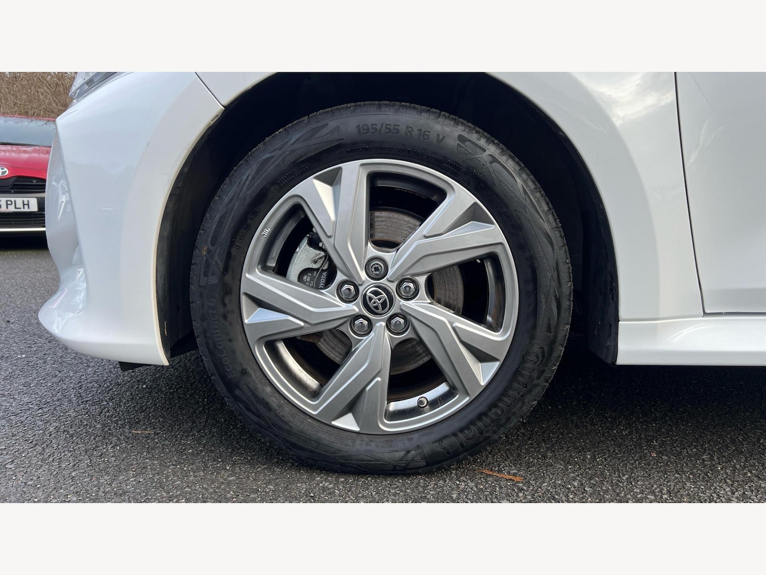 Used Toyota Yaris 2024 for sale - 76912746: Photo 29