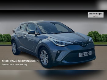 Used Toyota C-HR 2023 for sale - 78057812: Photo