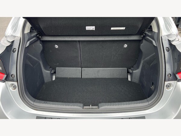 Used Toyota Yaris 2023 for sale - 76238716: Photo 16