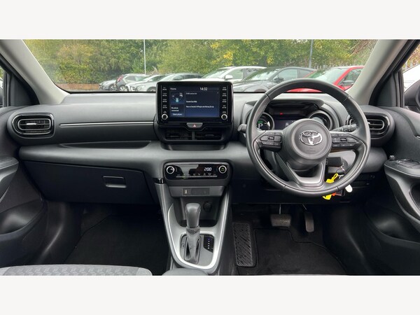 Used Toyota Yaris 2023 for sale - 76238716: Photo 7