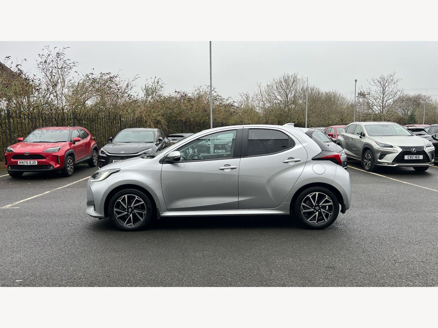 Used Toyota Yaris 2022 for sale - 77799112: Photo 19