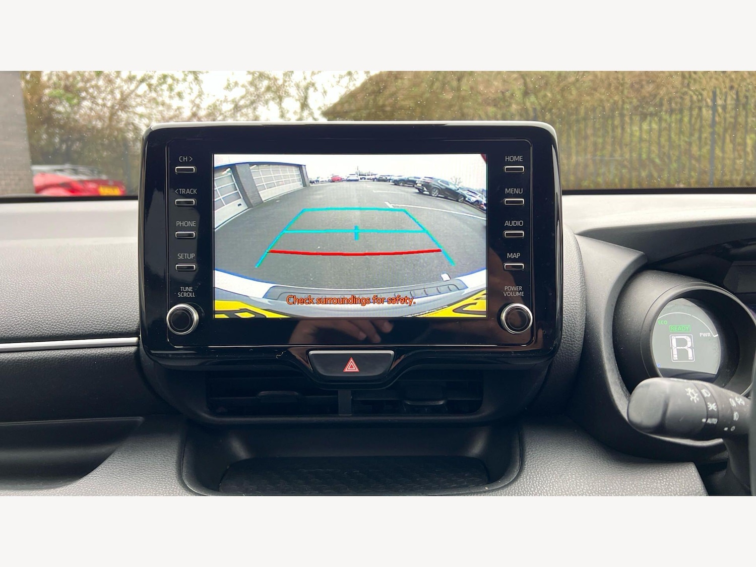 Used Toyota Yaris 2022 for sale - 77799112: Photo 26