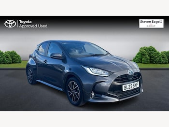 Used Toyota Yaris 2023 for sale - 77658405: Photo