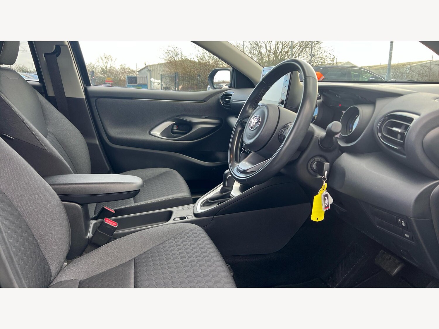 Used Toyota Yaris for sale - 77940294: Photo 13