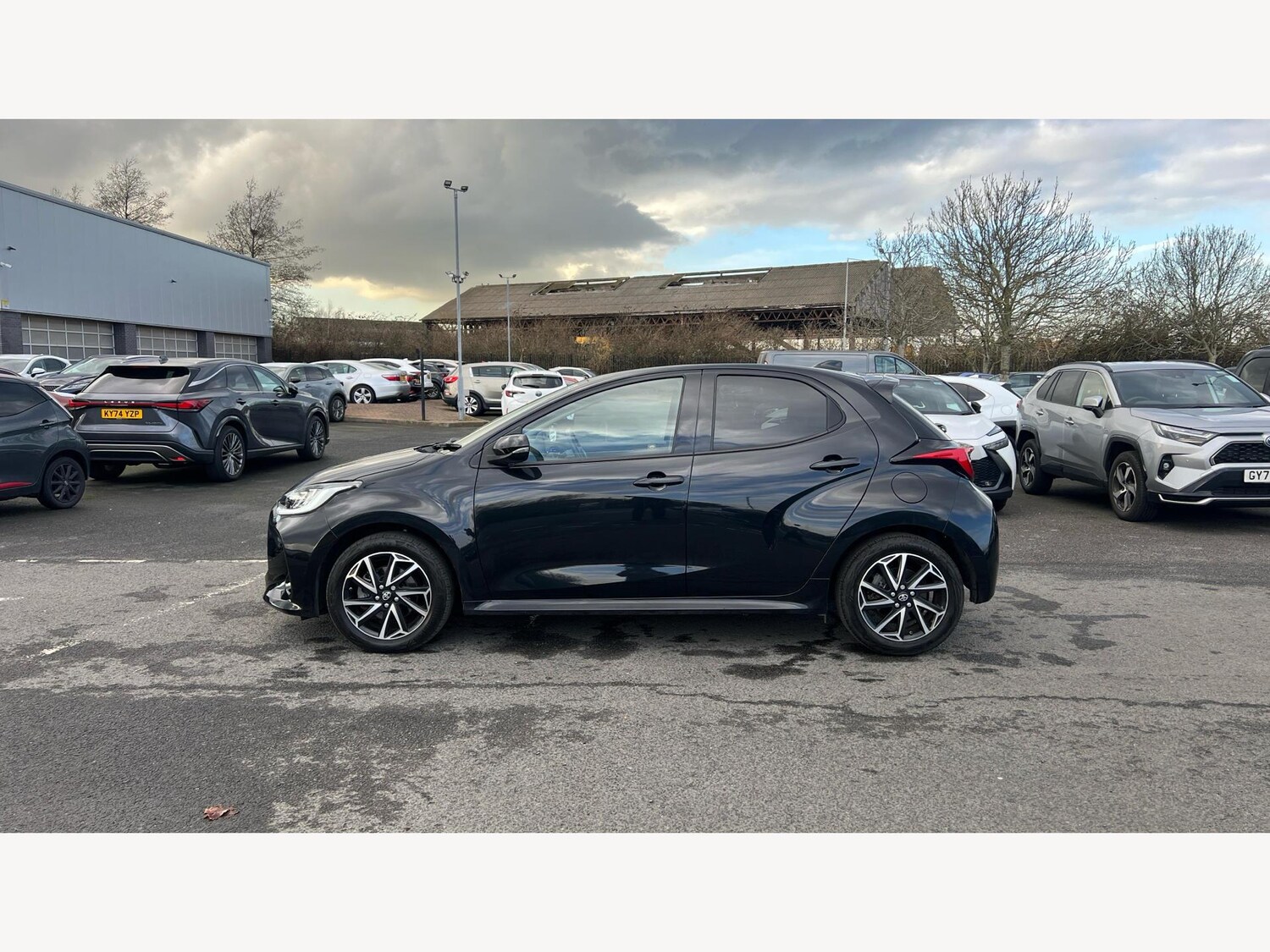 Used Toyota Yaris for sale - 77940294: Photo 19