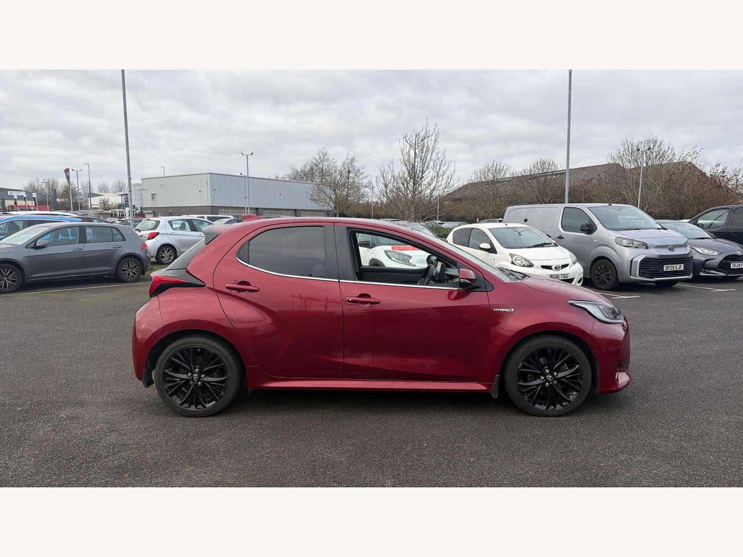 Used Toyota Yaris 2021 for sale - 77090926: Photo 18