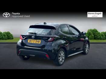 Used Toyota Yaris 2022 for sale - 74777229: Photo